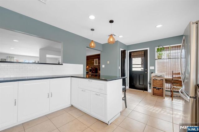 490 Albert Place, New Milford, NJ 07646