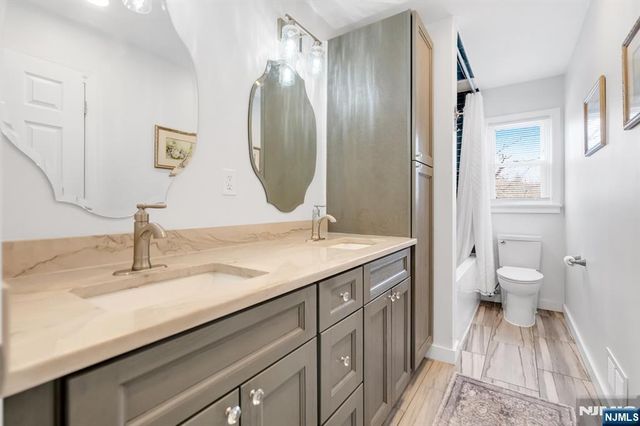 490 Albert Place, New Milford, NJ 07646