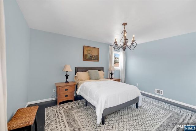 490 Albert Place, New Milford, NJ 07646