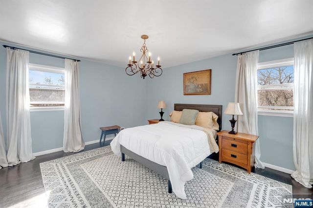 490 Albert Place, New Milford, NJ 07646