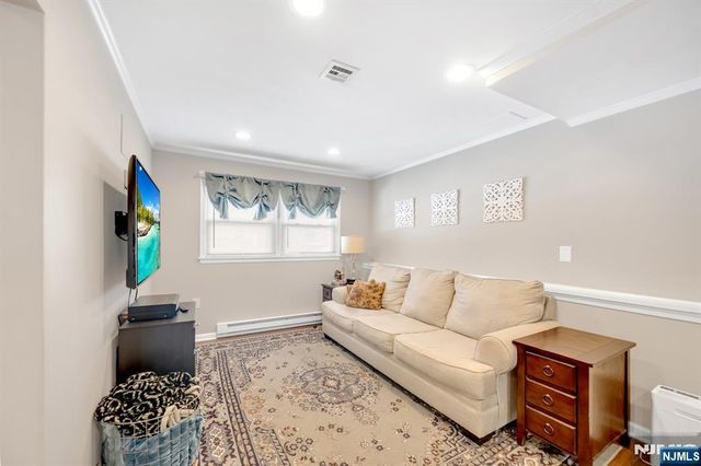 490 Albert Place, New Milford, NJ 07646