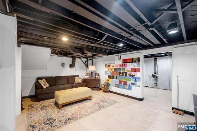 490 Albert Place, New Milford, NJ 07646