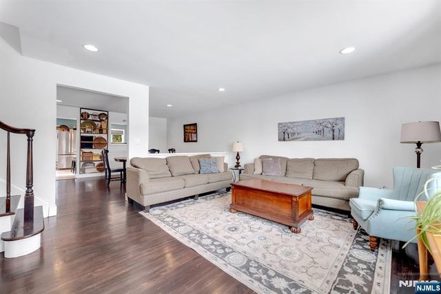 490 Albert Place, New Milford, NJ 07646