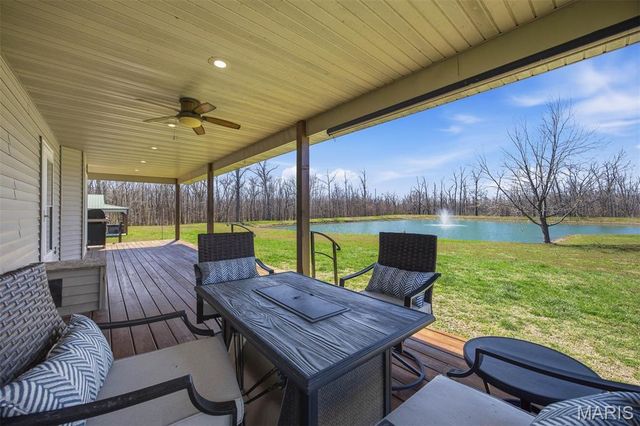 12003 Emerald Road, Carlyle, IL 62231