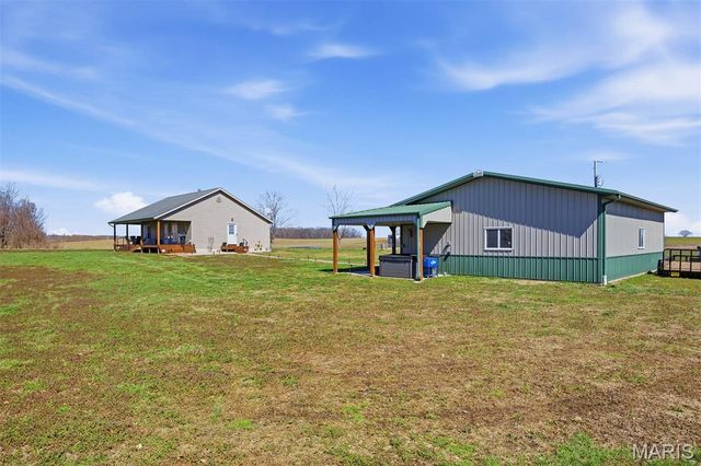 12003 Emerald Road, Carlyle, IL 62231