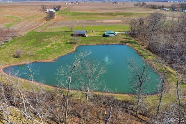 12003 Emerald Road, Carlyle, IL 62231