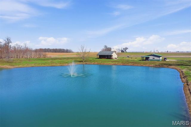 12003 Emerald Road, Carlyle, IL 62231