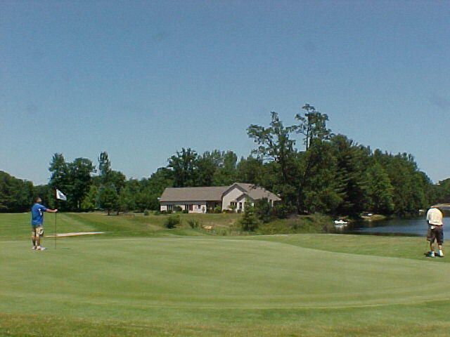 6797 Beechnut Court, Canadian Lakes, MI 49346