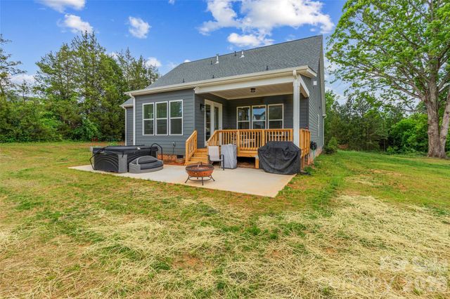 310 Triple Ponds Court, Clover, SC 29710