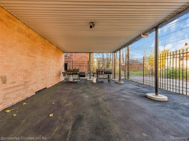 44 Highland Street 8, Highland Park, MI 48203