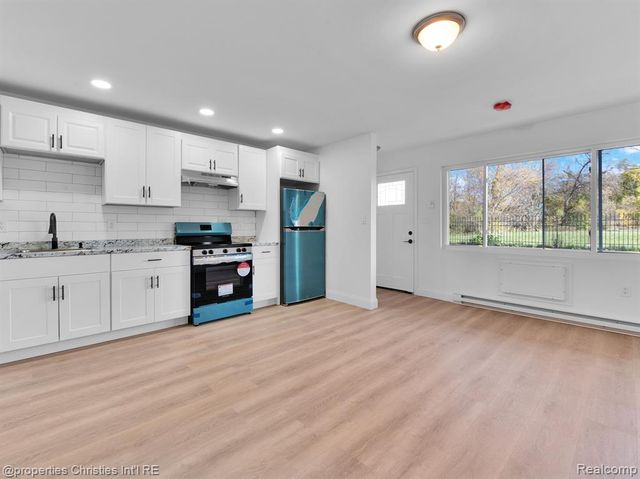 44 Highland Street 8, Highland Park, MI 48203