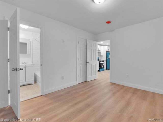 44 Highland Street 8, Highland Park, MI 48203