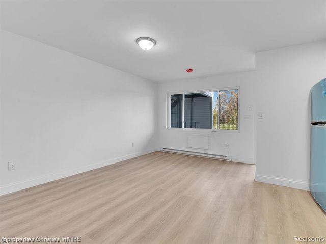 44 Highland Street 8, Highland Park, MI 48203
