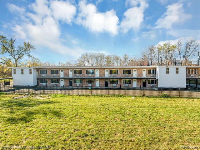 44 Highland Street 8, Highland Park, MI 48203