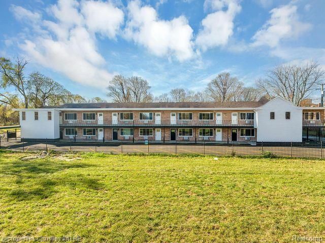44 Highland Street 8, Highland Park, MI 48203