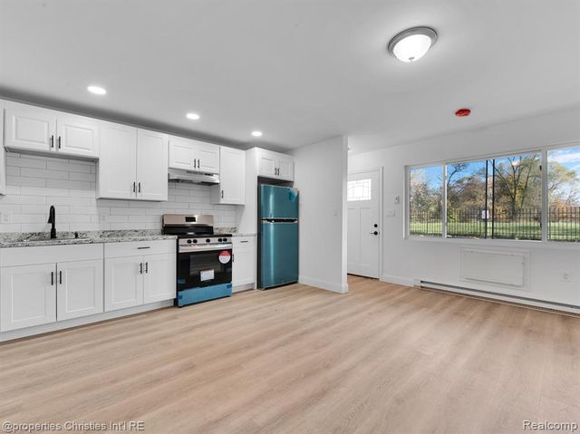44 Highland Street 8, Highland Park, MI 48203