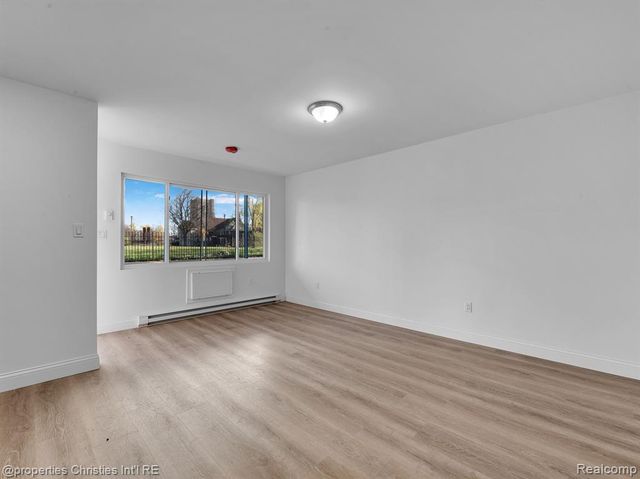 44 Highland Street 8, Highland Park, MI 48203