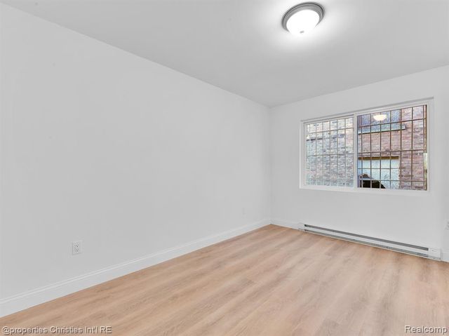 44 Highland Street 8, Highland Park, MI 48203