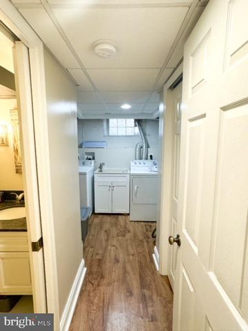 235 RODNEY CIR, Bryn Mawr, PA 19010