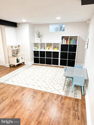 235 RODNEY CIR, Bryn Mawr, PA 19010