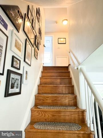 235 RODNEY CIR, Bryn Mawr, PA 19010