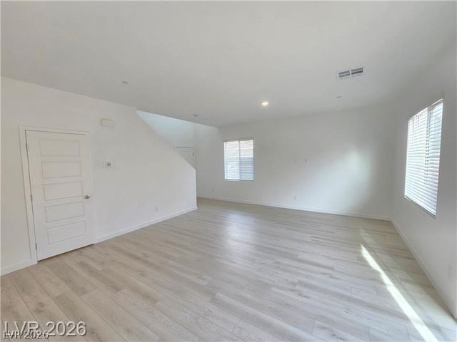 530 Preston Crest Street, Henderson, NV 89011