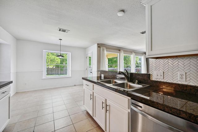 1804 Canon Yeomans TRL, Austin, TX 78748