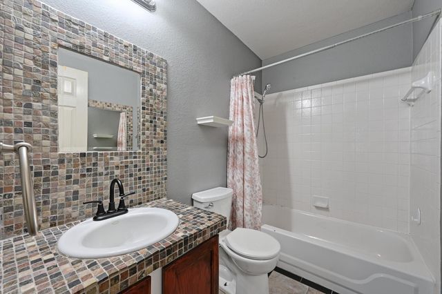 1804 Canon Yeomans TRL, Austin, TX 78748