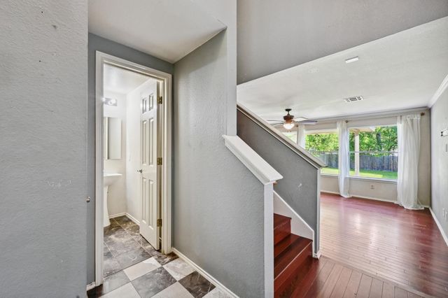 1804 Canon Yeomans TRL, Austin, TX 78748