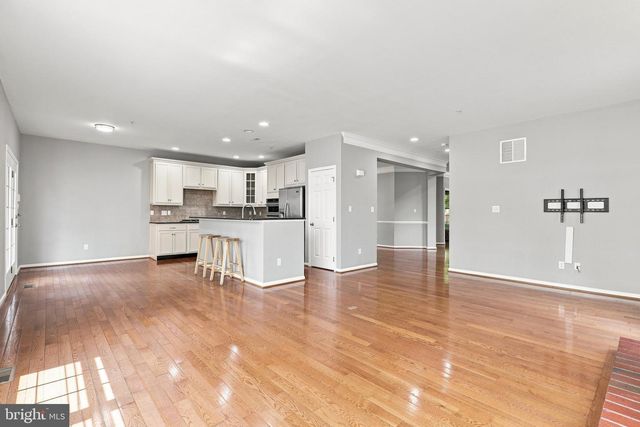 406 DORNISHWOOD PL, Chalfont, PA 18914