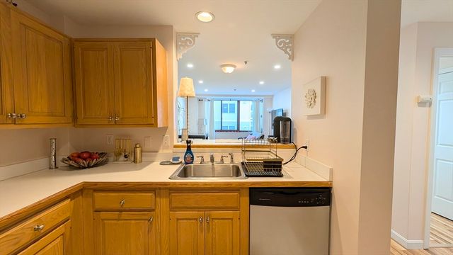 350 Revere Beach Blvd 2U, Revere, MA 02151