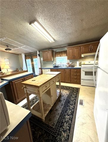 6261 State Route 88, Kinsman, OH 44428