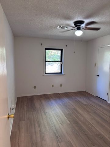 3 Crestwood Lane, Clarksville, AR 72830