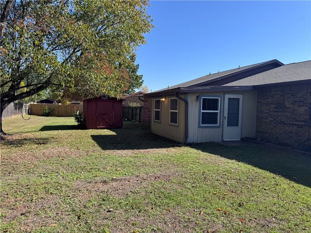 3 Crestwood Lane, Clarksville, AR 72830