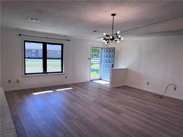 3 Crestwood Lane, Clarksville, AR 72830