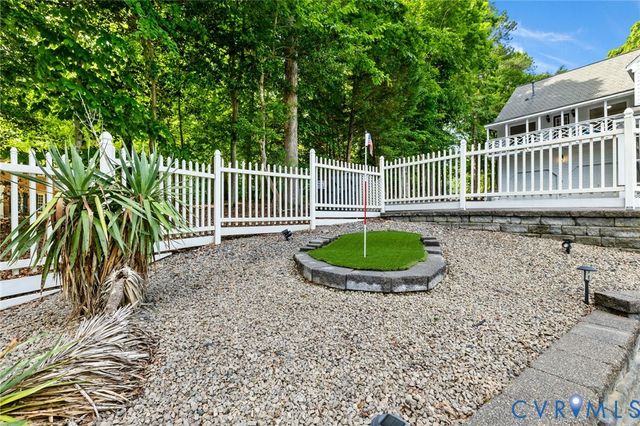 9106 Avocet Ct, Chesterfield, VA 23838