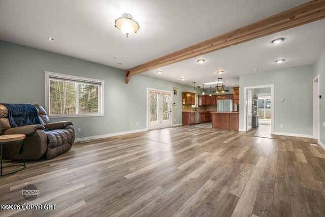 5960 W Hollywood Road, Wasilla, AK 99623