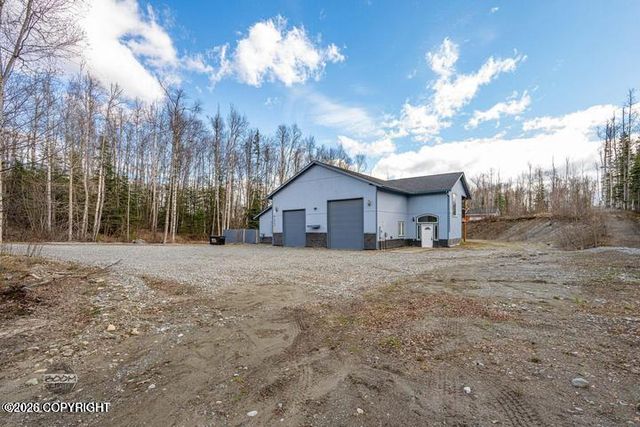5960 W Hollywood Road, Wasilla, AK 99623