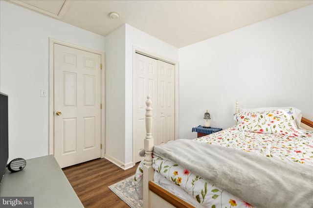 302 MONTANA CT, Bunker Hill, WV 25413