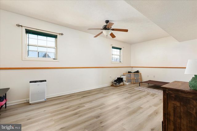 302 MONTANA CT, Bunker Hill, WV 25413