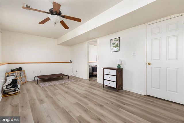 302 MONTANA CT, Bunker Hill, WV 25413