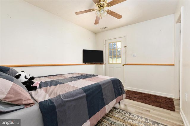 302 MONTANA CT, Bunker Hill, WV 25413