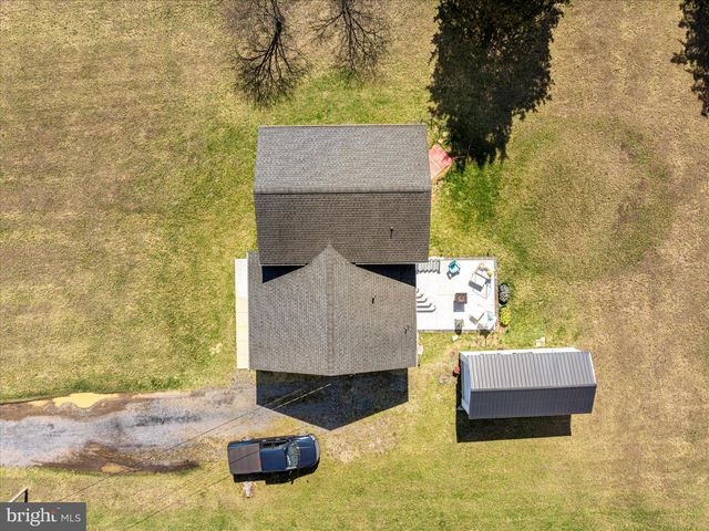 302 MONTANA CT, Bunker Hill, WV 25413