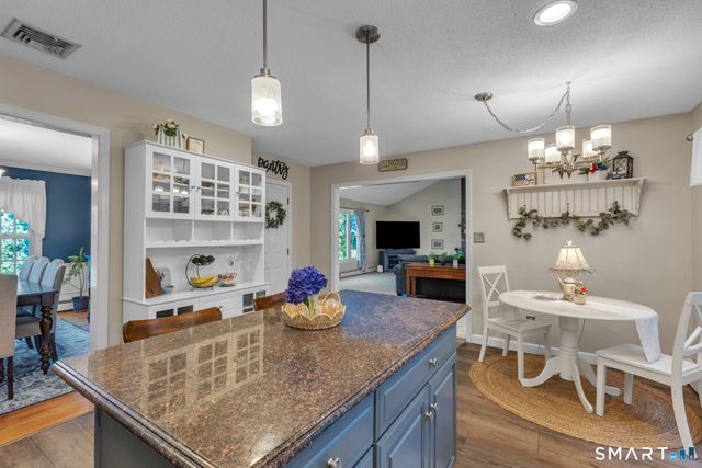 3 Rothe Lane, Ellington, CT 06029