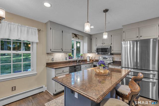 3 Rothe Lane, Ellington, CT 06029