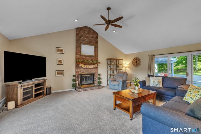 3 Rothe Lane, Ellington, CT 06029