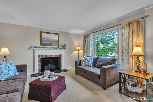 3 Rothe Lane, Ellington, CT 06029