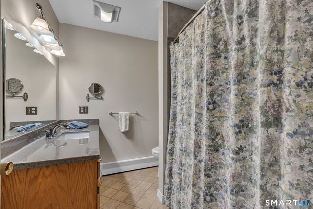 3 Rothe Lane, Ellington, CT 06029