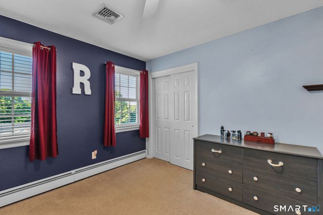 3 Rothe Lane, Ellington, CT 06029