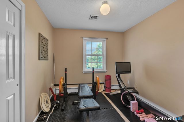 3 Rothe Lane, Ellington, CT 06029